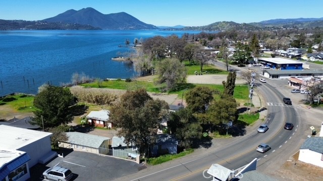 14420 Lakeshore Drive, Clearlake