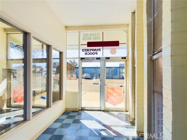 14420 Lakeshore Drive, Clearlake
