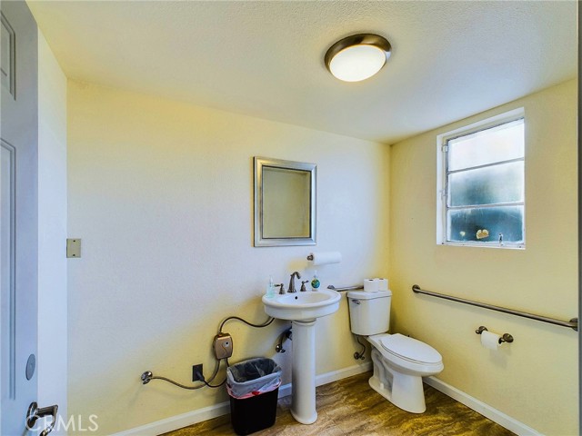 14420 Lakeshore Drive, Clearlake
