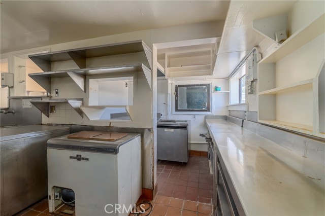 2509 Lakeshore Boulevard, Lakeport