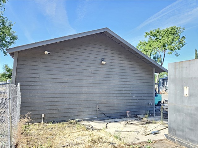 14832 Lakeshore Drive, Clearlake