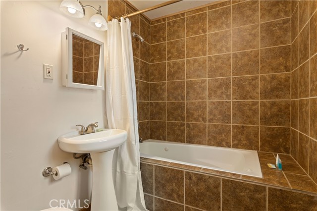 16365 State Highway 175, Cobb