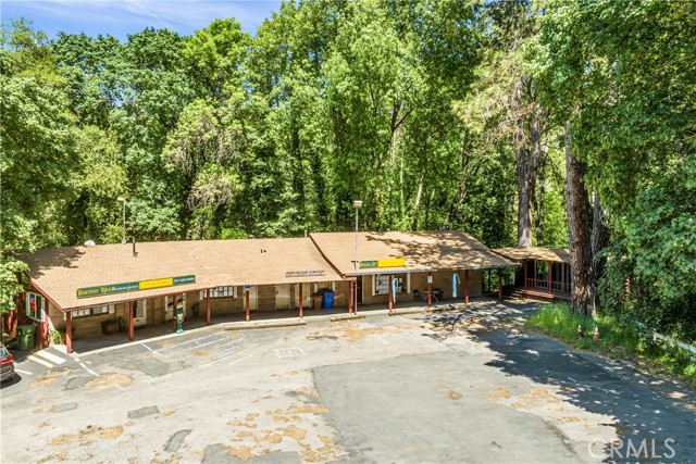 16360 State Highway 175, Cobb
