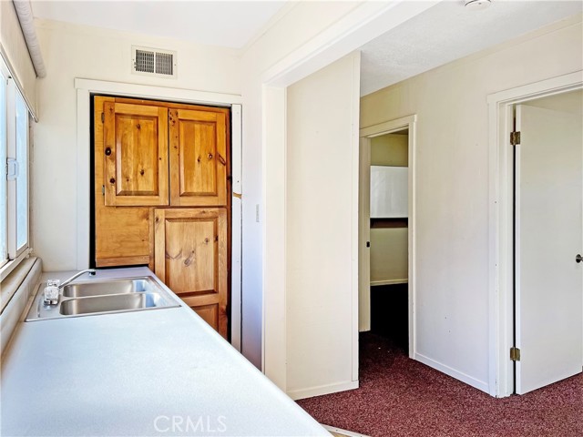 390 N Forbes Street, Lakeport