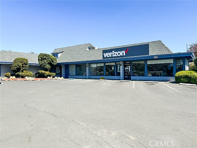 4456 Manzanita Avenue, Clearlake