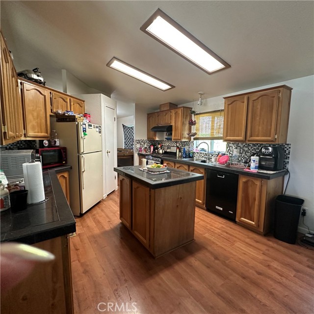 1335 Mountview Road, Lakeport