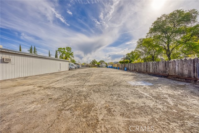 14094 Lakeshore Drive, Clearlake