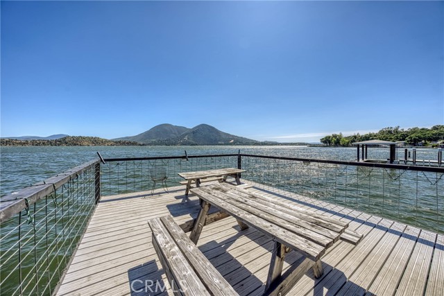 10215 E Highway 20, Clearlake Oaks