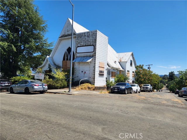 275 Second Street