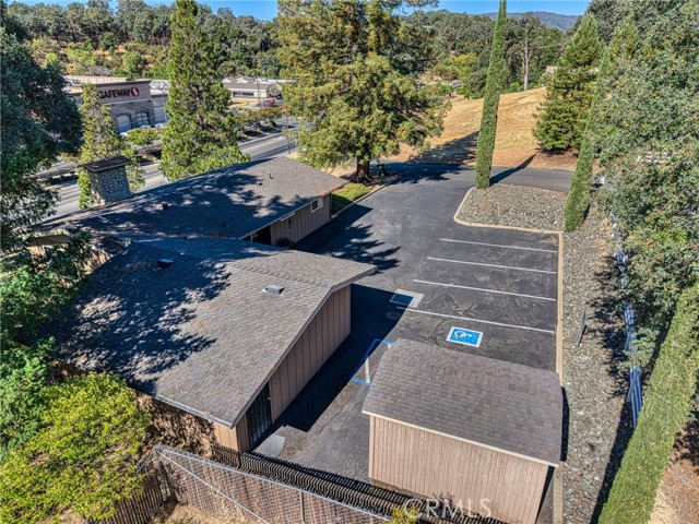 1002 11th Street, Lakeport