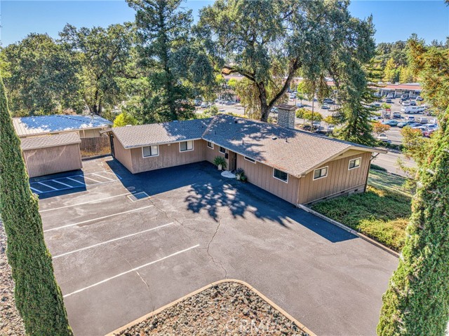 1002 11th Street, Lakeport