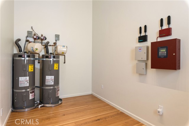 302 N Main Street, Lakeport