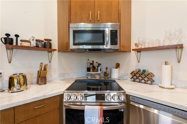 302 N Main Street, Lakeport