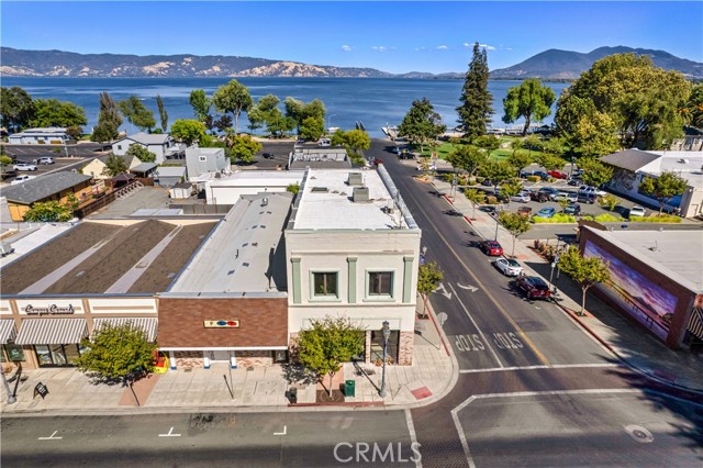 302 N Main Street, Lakeport