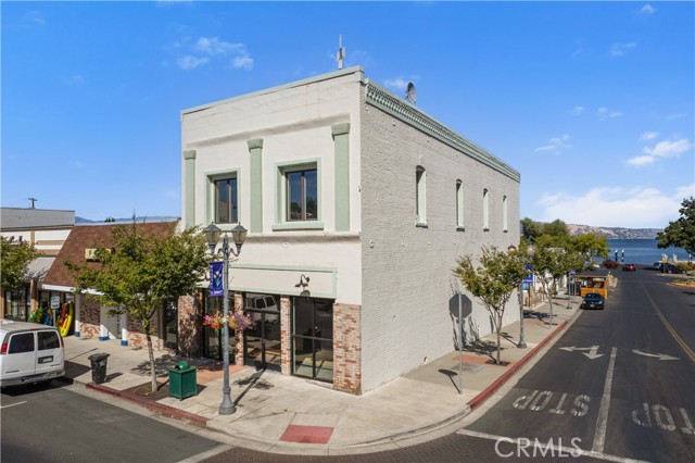 302 N Main Street, Lakeport