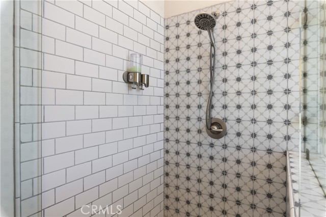 302 N Main Street, Lakeport