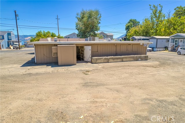 2509 Lakeshore Boulevard, Lakeport