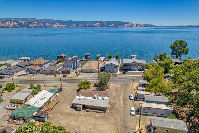 2509 Lakeshore Boulevard, Lakeport