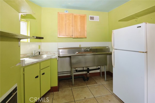 14875 Olympic Drive, Clearlake