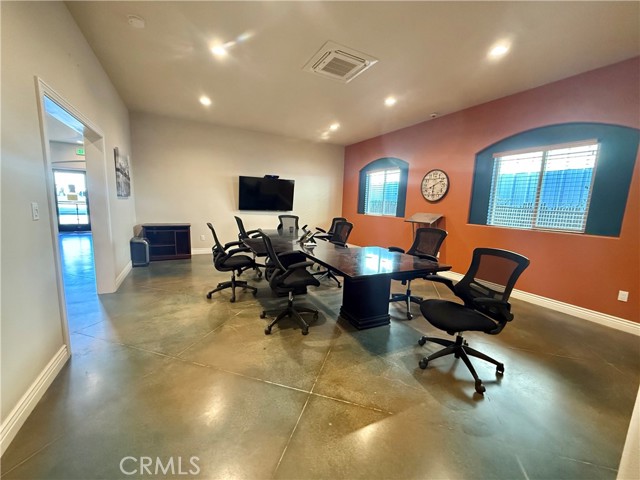 2480 S Main Street, Lakeport