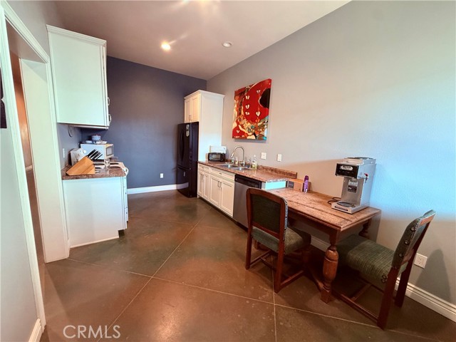 2480 S Main Street, Lakeport