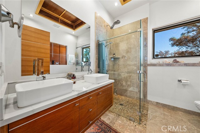 5700 Roland Road, Lucerne