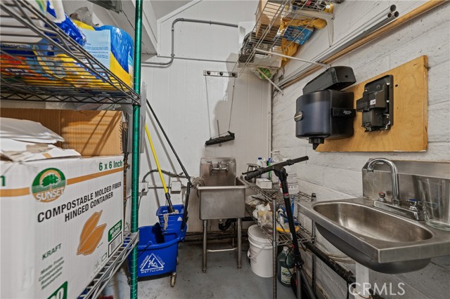 9703 State Highway 281, Kelseyville