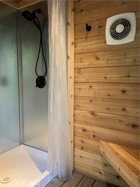 15960 Bottle Rock, Cobb