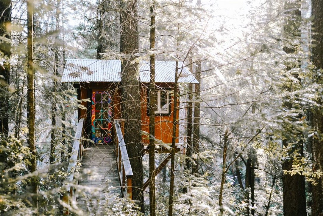 15960 Bottle Rock, Cobb