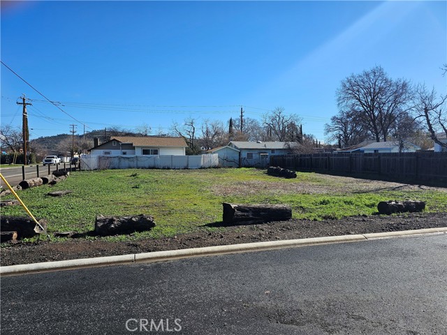 3516 Cypress Street, Clearlake