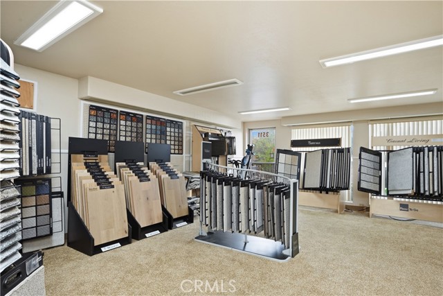 3511 Redwood Street, Clearlake