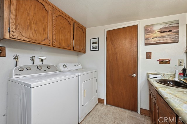 3511 Redwood Street, Clearlake