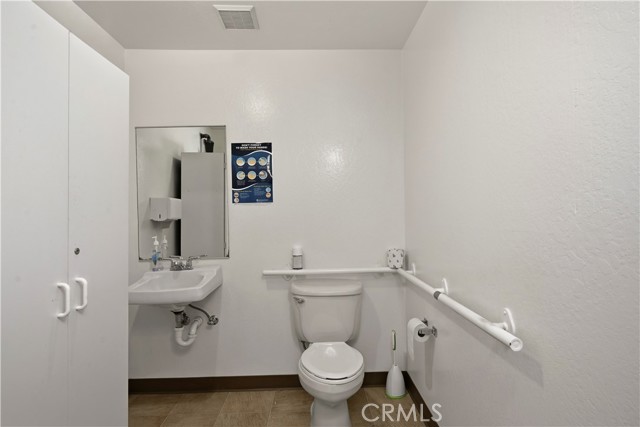 3511 Redwood Street, Clearlake