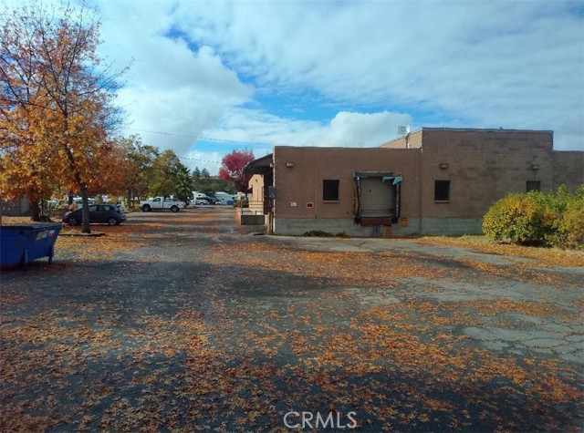 2150 S Main, Lakeport