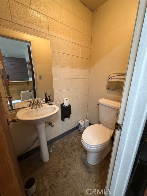 3940 Main, Kelseyville