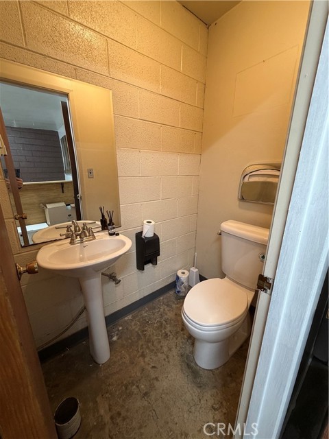 3940 Main, Kelseyville