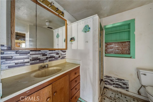 3527 E State Highway 20, Upper Lake