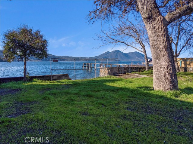 14151 Lakeshore, Clearlake
