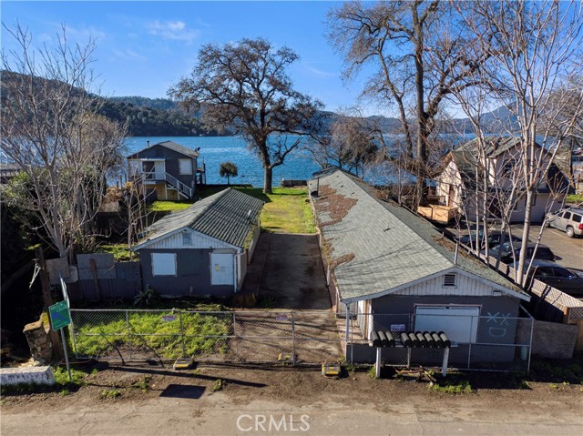 14151 Lakeshore, Clearlake
