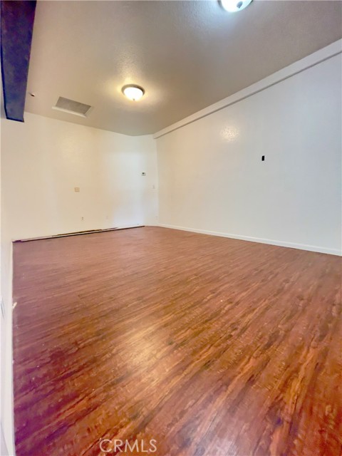 1176 N Main, Lakeport