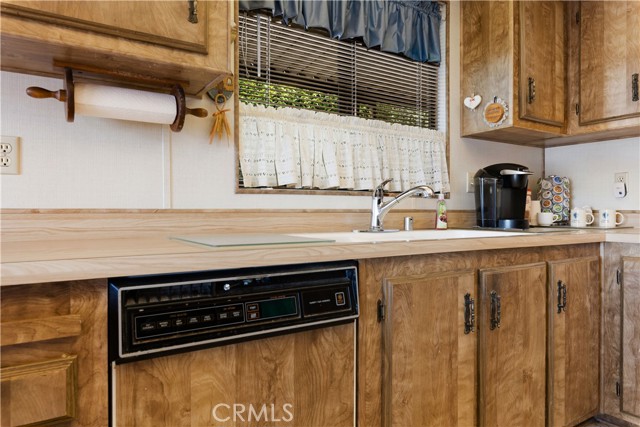 2776 Lakeshore, Lakeport