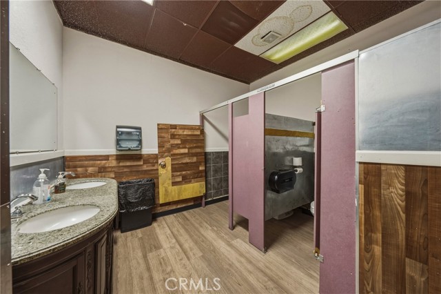 370 S Main, Lakeport