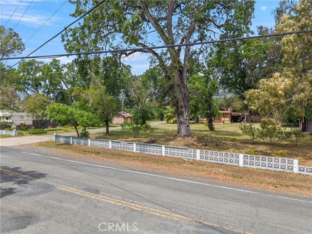 2600 Lakeshore, Upper Lake