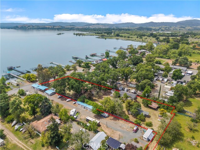 2600 Lakeshore, Upper Lake