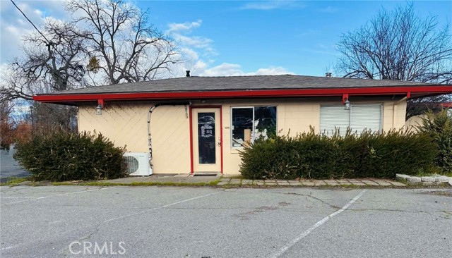 2190 S Main, Lakeport