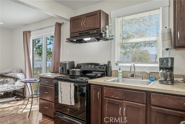4550 Lakeshore, Lakeport