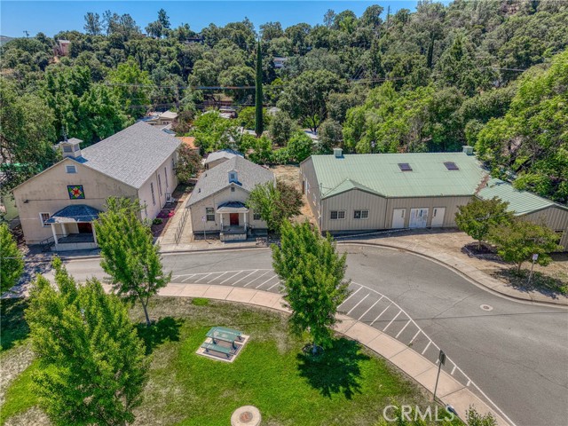 12487 The Plaza, Clearlake Oaks