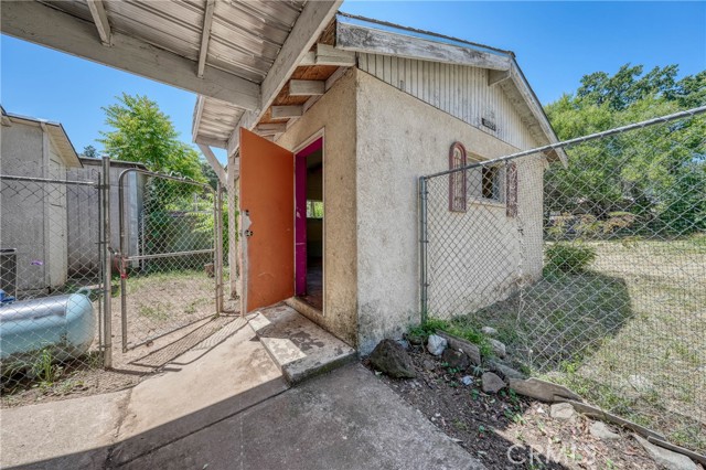 12487 The Plaza, Clearlake Oaks