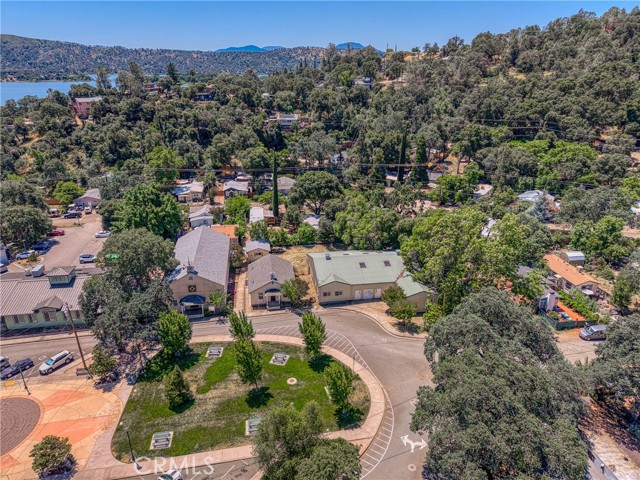 12487 The Plaza, Clearlake Oaks