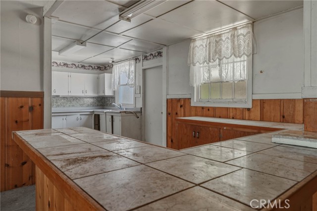 12487 The Plaza, Clearlake Oaks